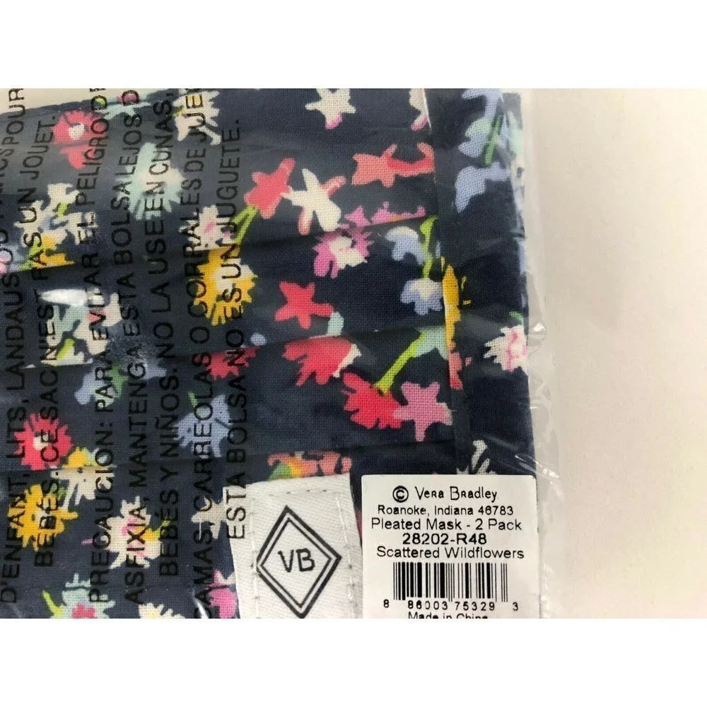 Vera Bradley Face Masks 2 Pack New Scattered Wildflowers Pleated Navy
